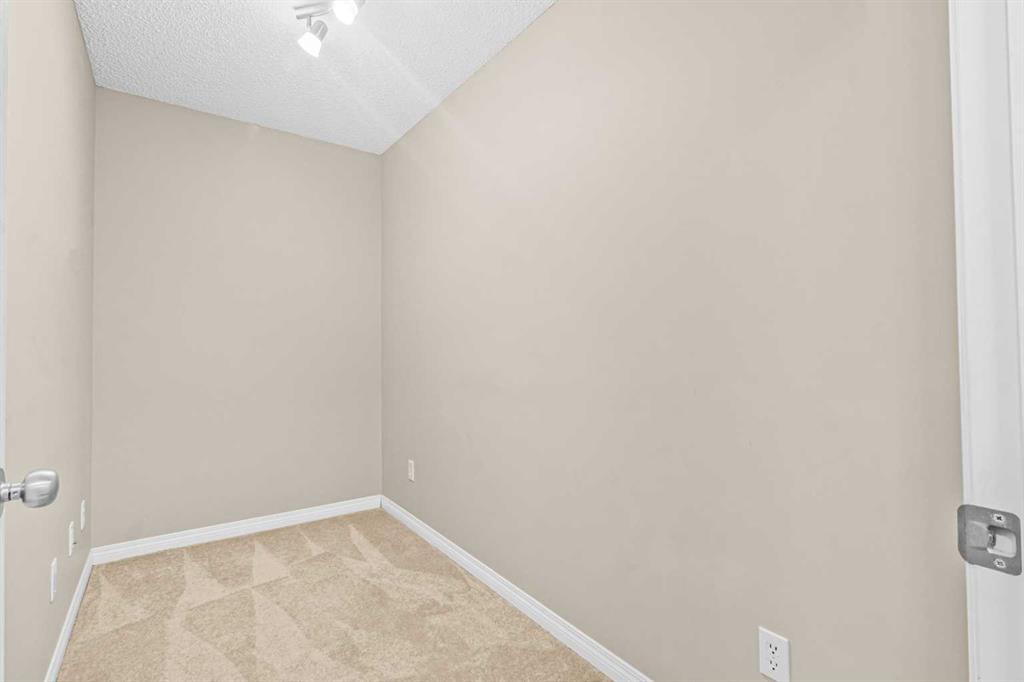 Picture for 109, 369 Rocky Vista Park NW