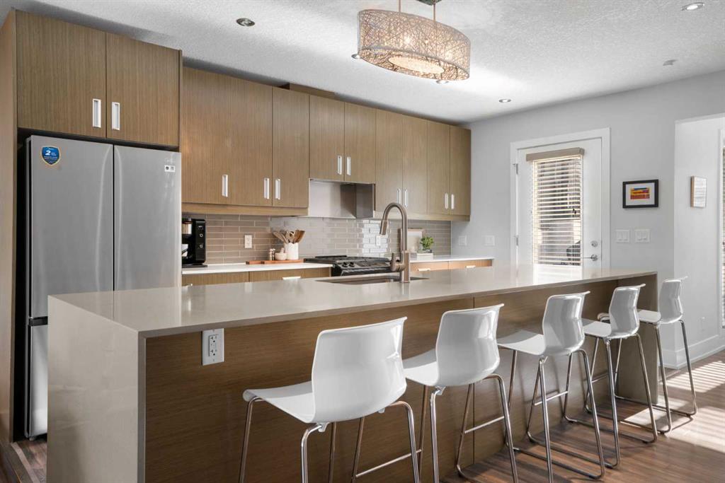 Picture for 1511 23 Avenue SW