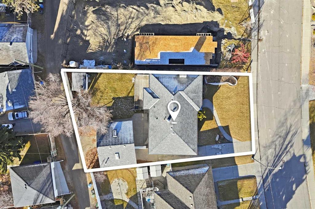 Picture for 2219 Halifax Crescent NW