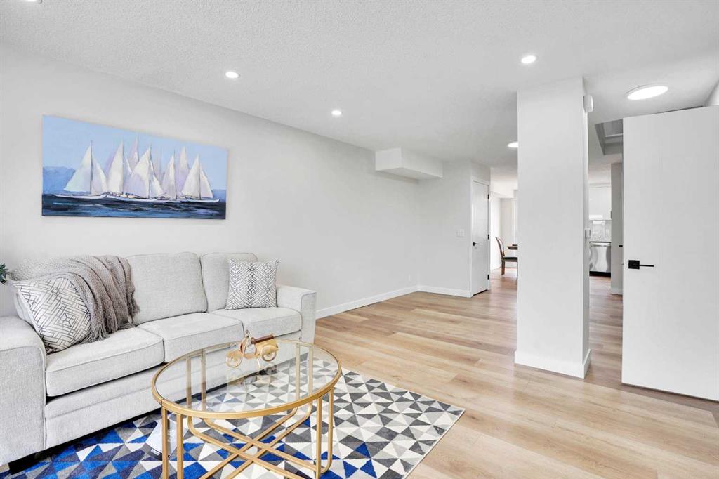 Picture for 309 Falwood Way NE