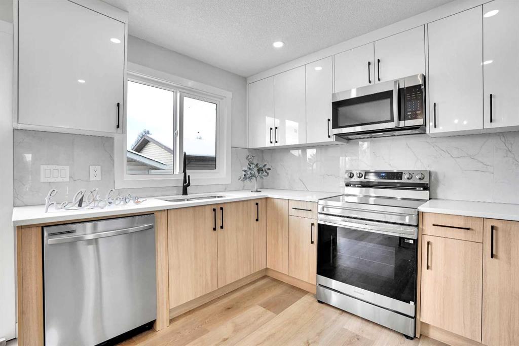 Picture for 309 Falwood Way NE