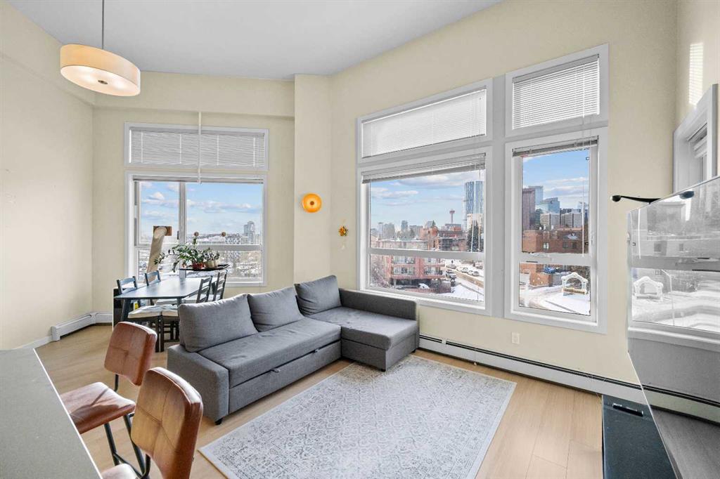 Picture for 418, 707 4 Street NE