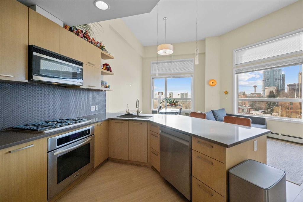 Picture for 418, 707 4 Street NE