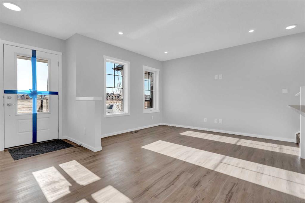 Picture for 1190 148 Avenue NW