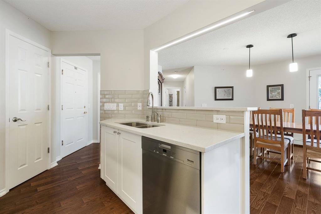 Picture for 318, 2144 Paliswood Road SW