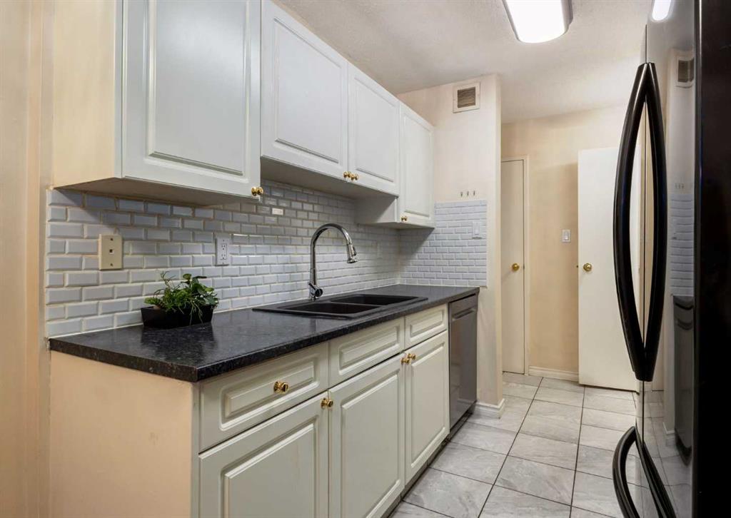 Picture for 501, 8948 Elbow Drive SW