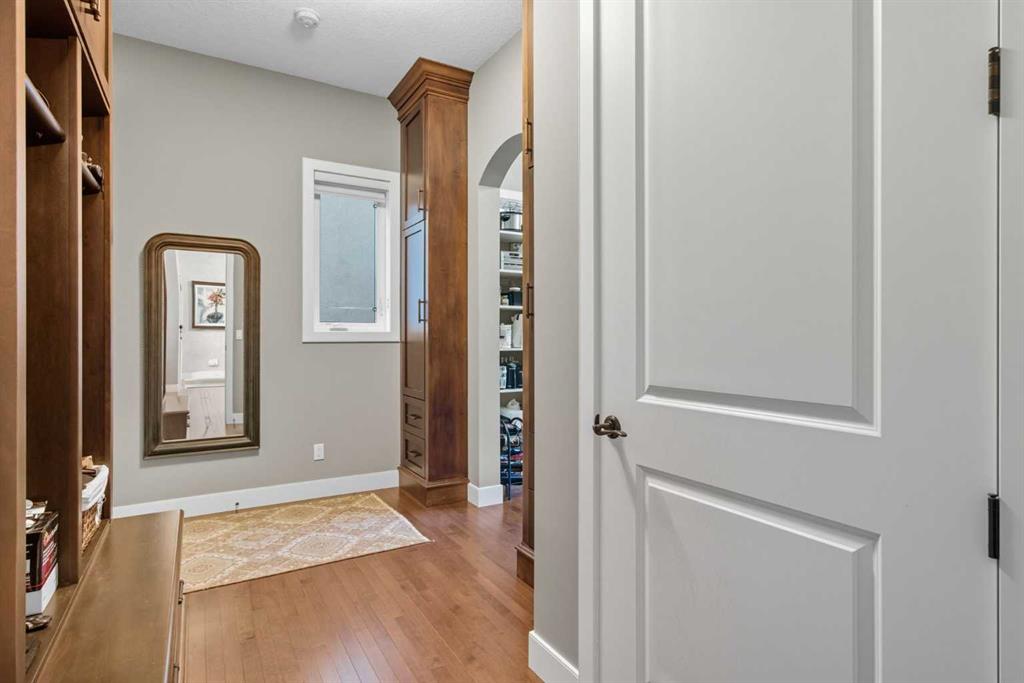 Picture for 41 Evergreen Mount SW