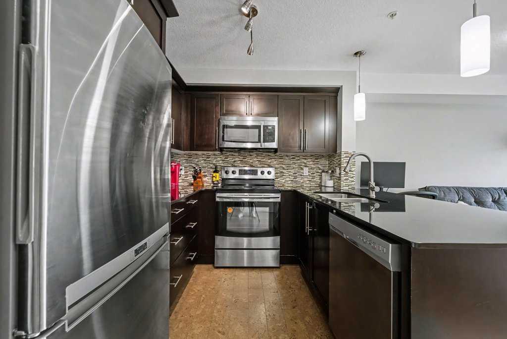 Picture for 3304, 155 Skyview Ranch Way NE