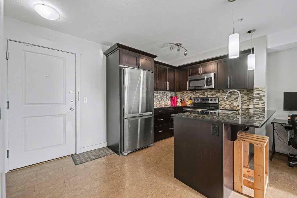 Picture for 3304, 155 Skyview Ranch Way NE