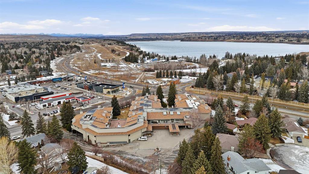 Picture for 225, 2425 90 Avenue SW