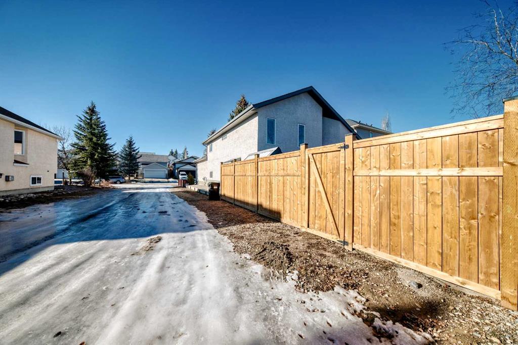 Picture for 55 Shawbrooke Crescent SW