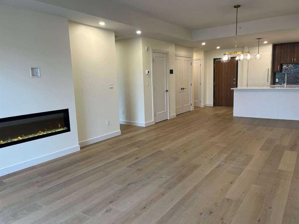 Picture for 515, 102 Scenic Drive N