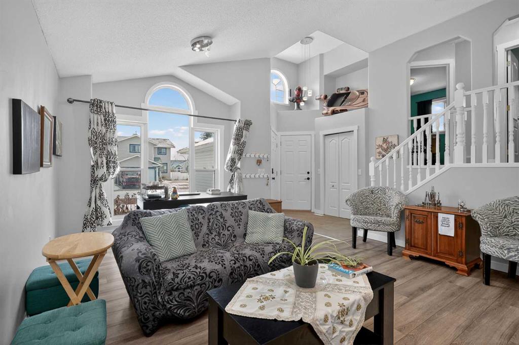 Picture for 38 Canoe Circle SW