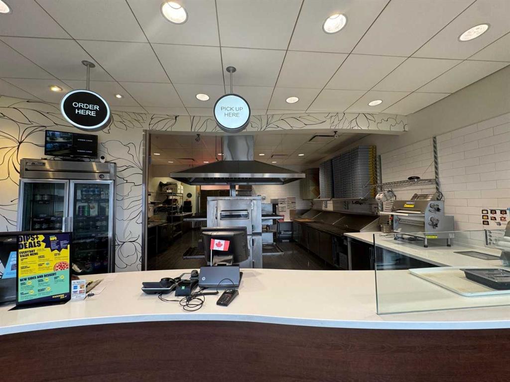 Picture for 319, 4820 Northland Drive NW