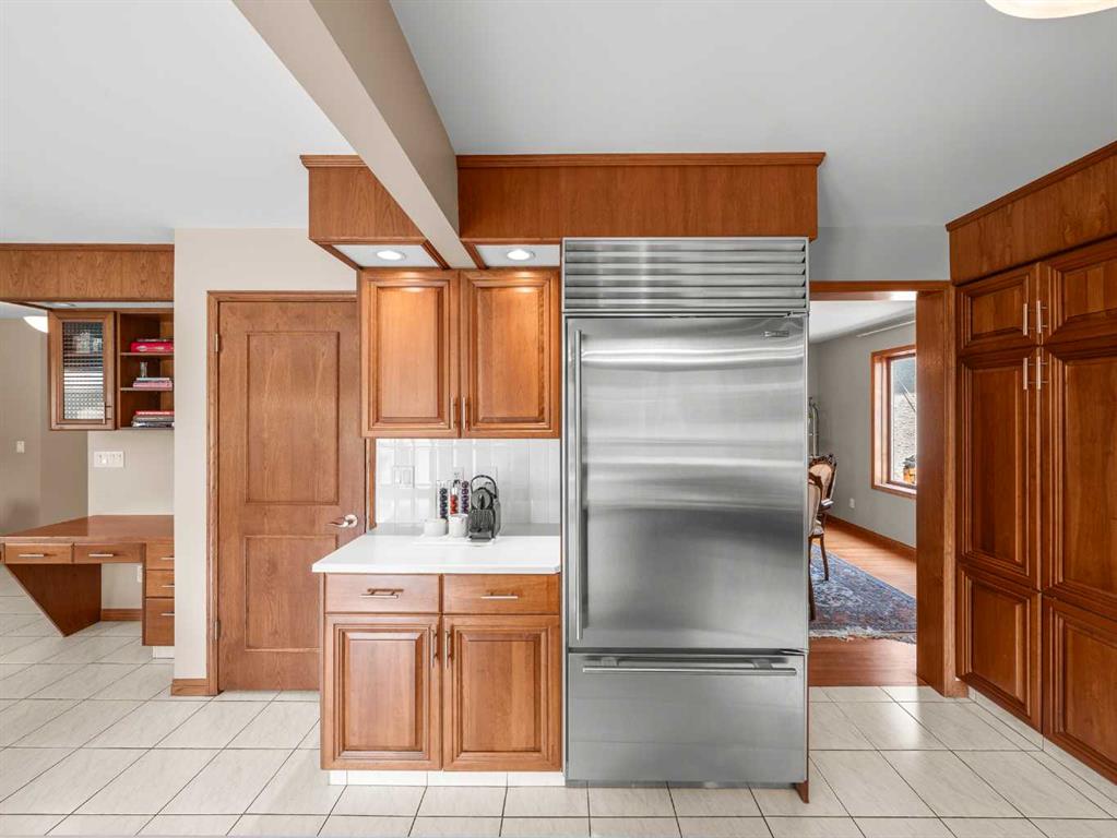 Picture for 146 Edgeview Road NW