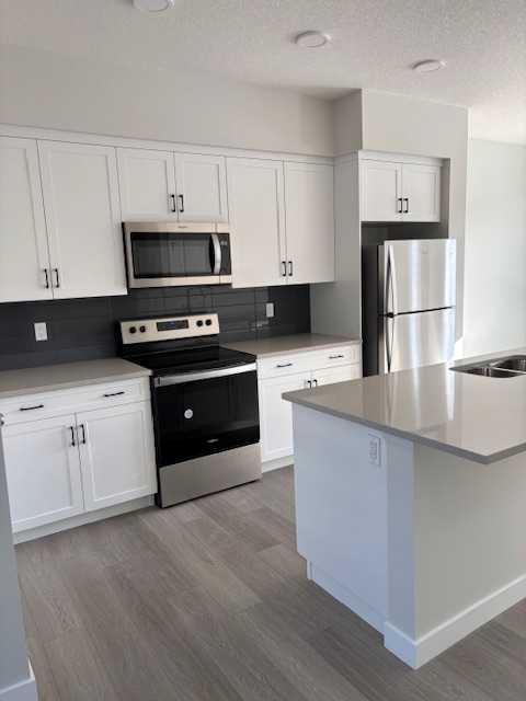 Picture for 619 Savanna Crescent NE