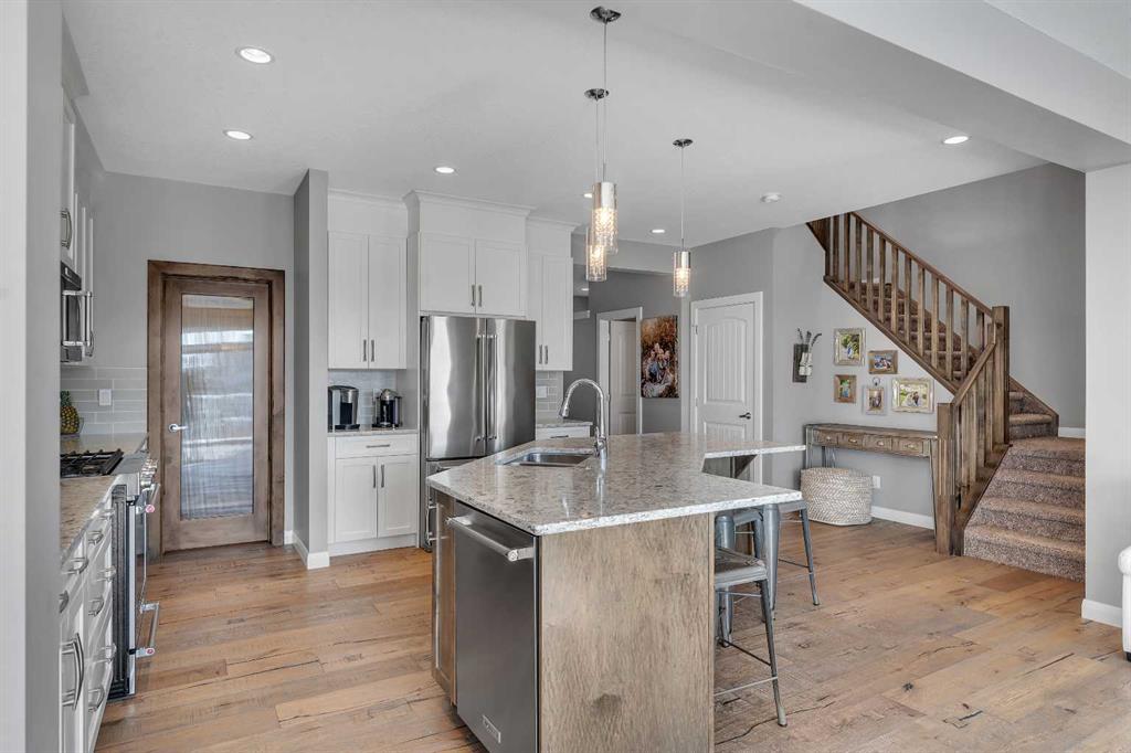 Picture for 105 Ravenskirk Close SE