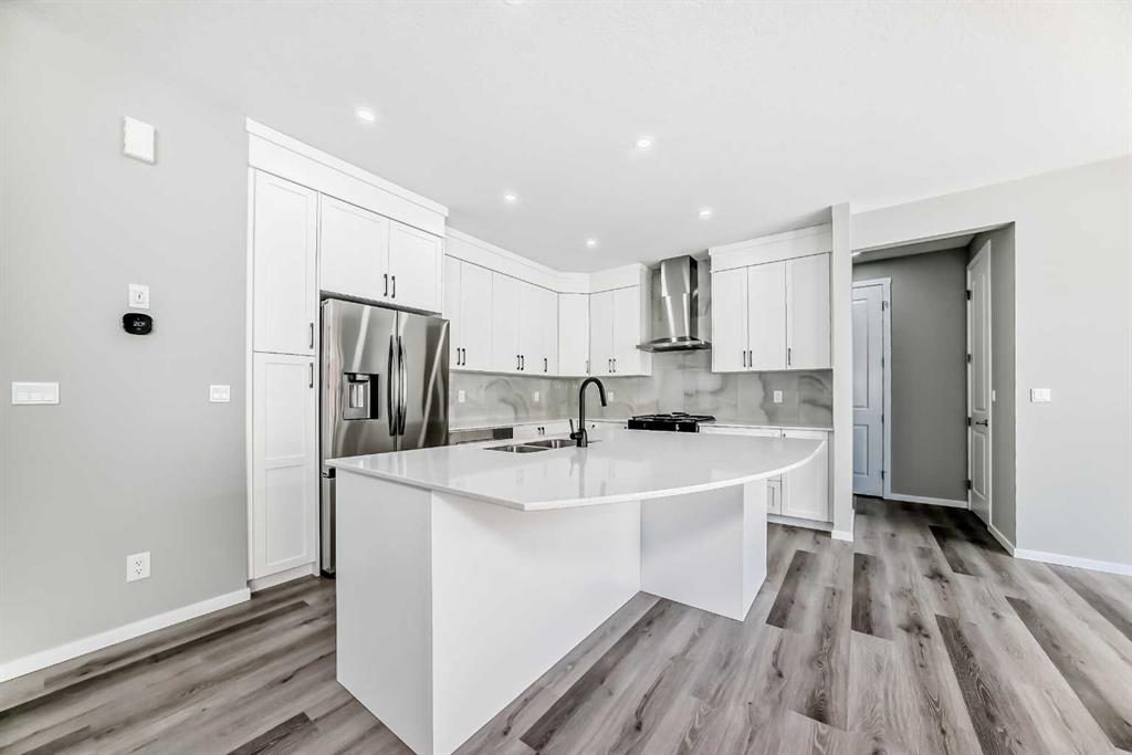 Picture for 72 Carringwood Rise NW