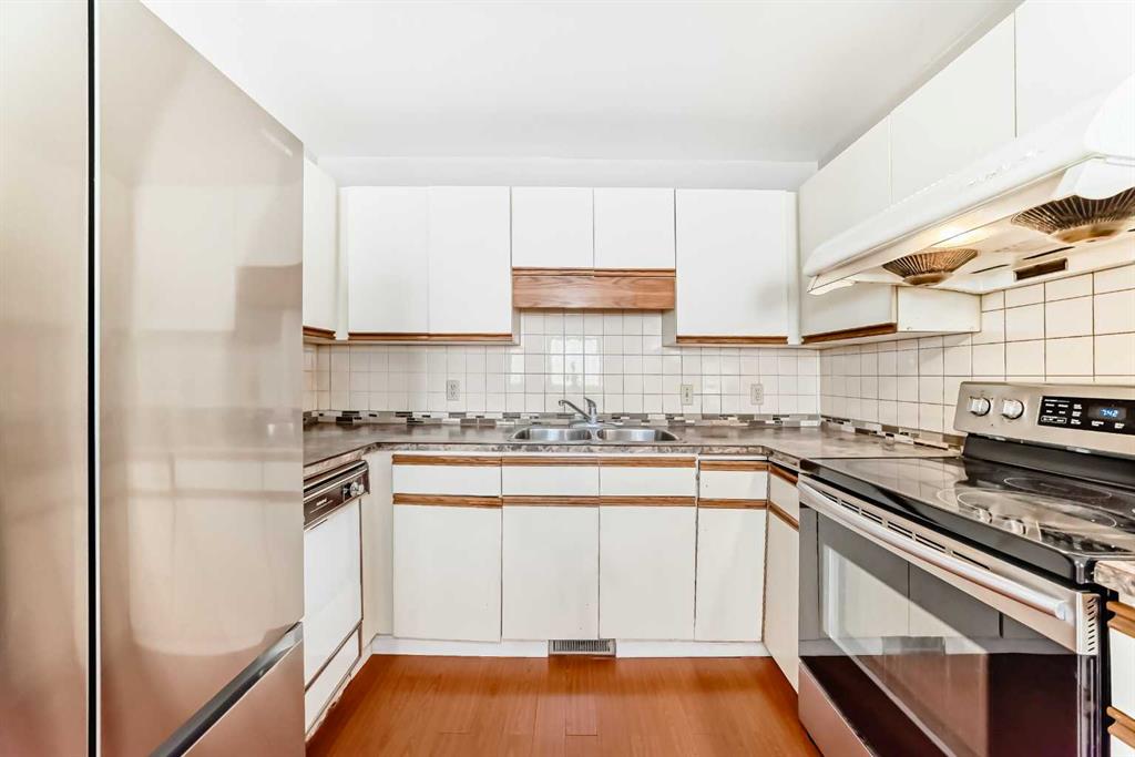 Picture for 1011 17A Street NE