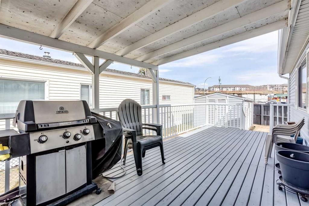 Picture for 251, 99 Arbour Lake Road NW