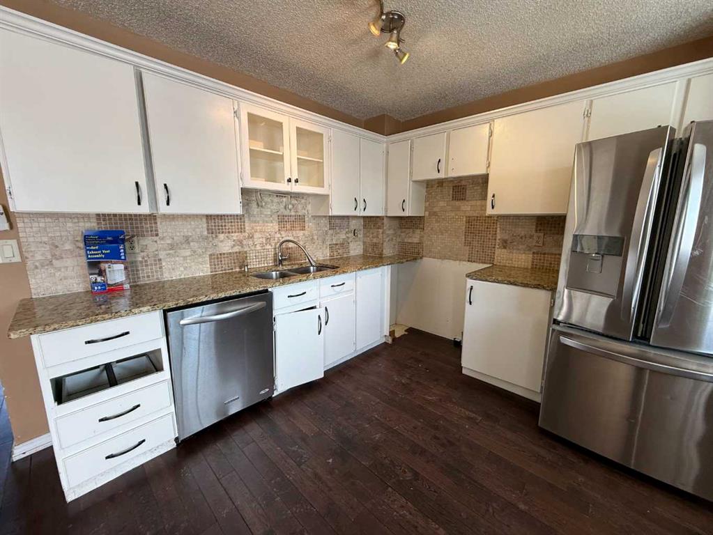 Picture for 93, 1555 Falconridge Drive 