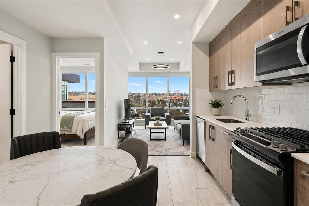 Picture for 819, 110 18A Street NW