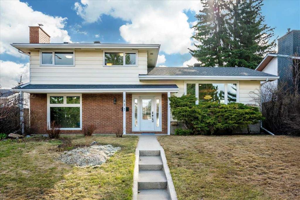 Picture for 611 Lake Linnet Crescent SE