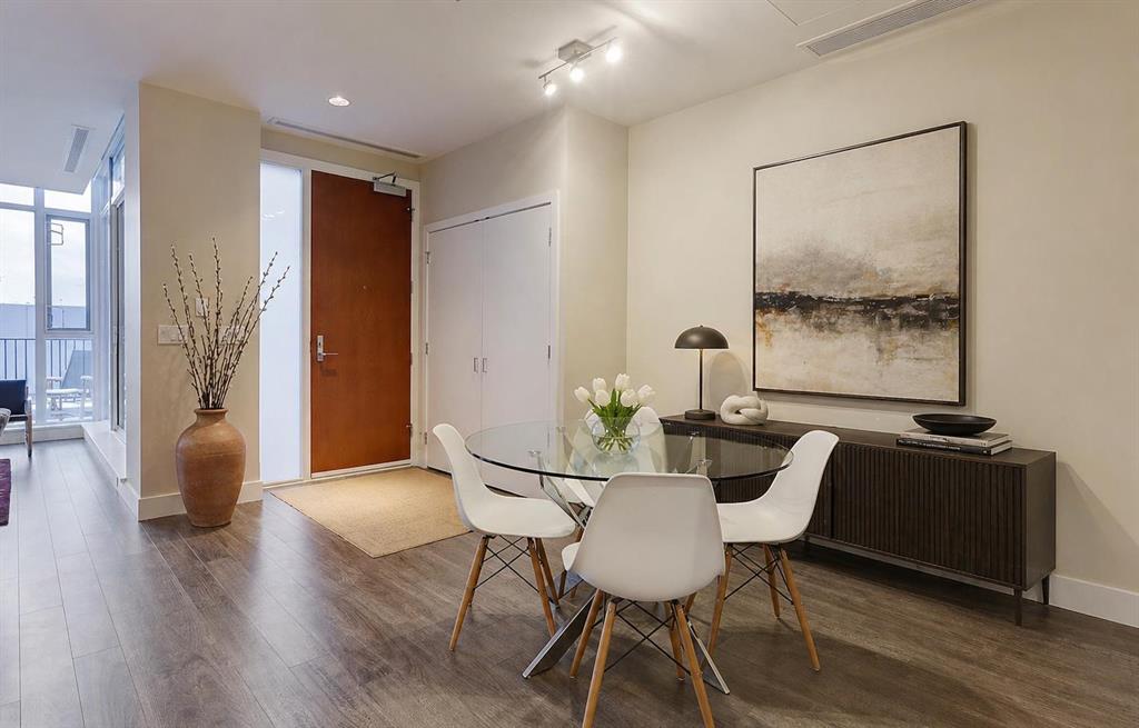 Picture for 119 Confluence Mews SE