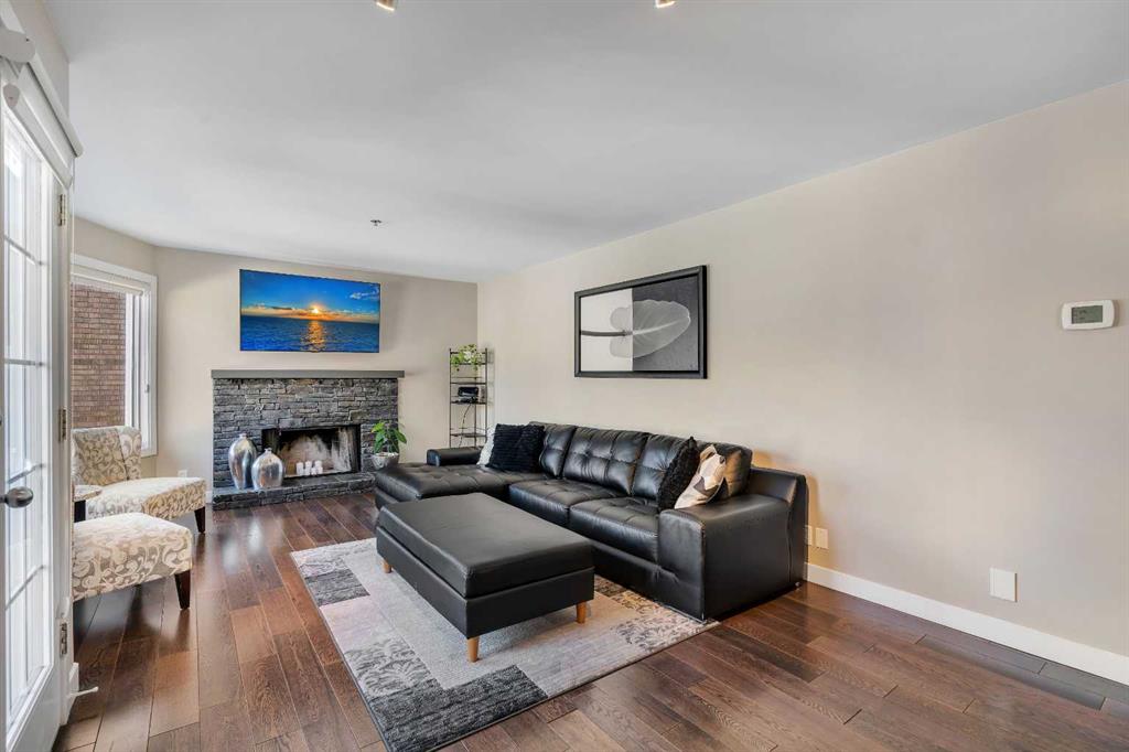 Picture for 202, 916 19 Avenue SW