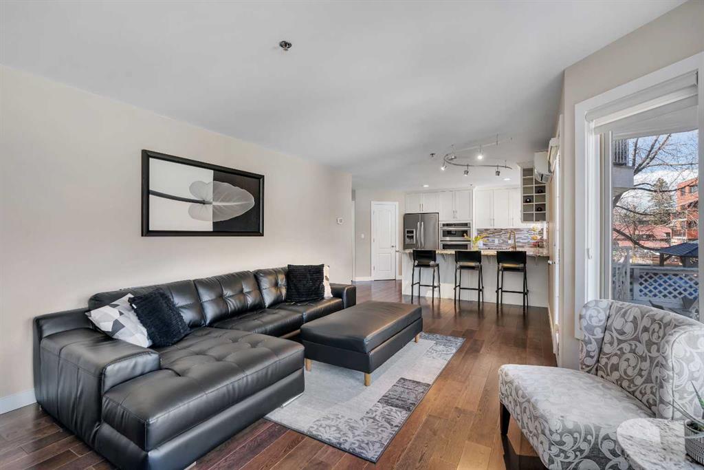 Picture for 202, 916 19 Avenue SW