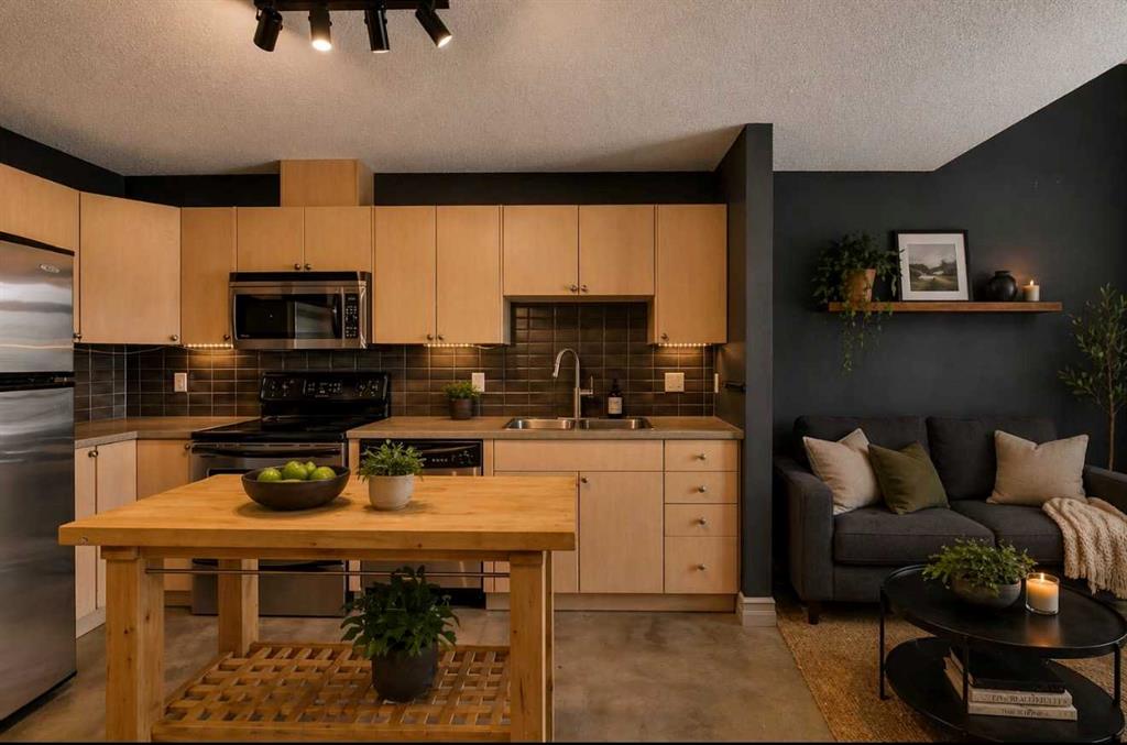 Picture for 303, 1811 34 Avenue SW