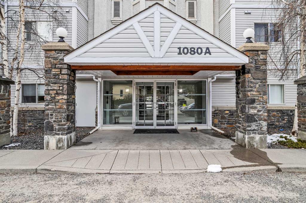 Picture for 104, 1080A Cougar Creek Drive 