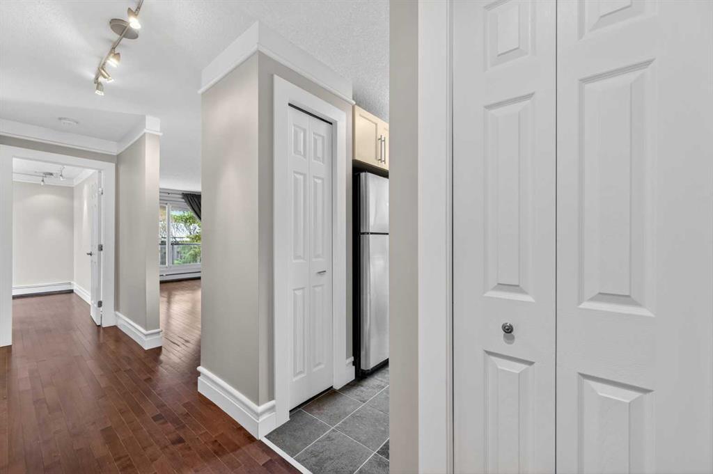 Picture for 203, 644 Meredith Road NE