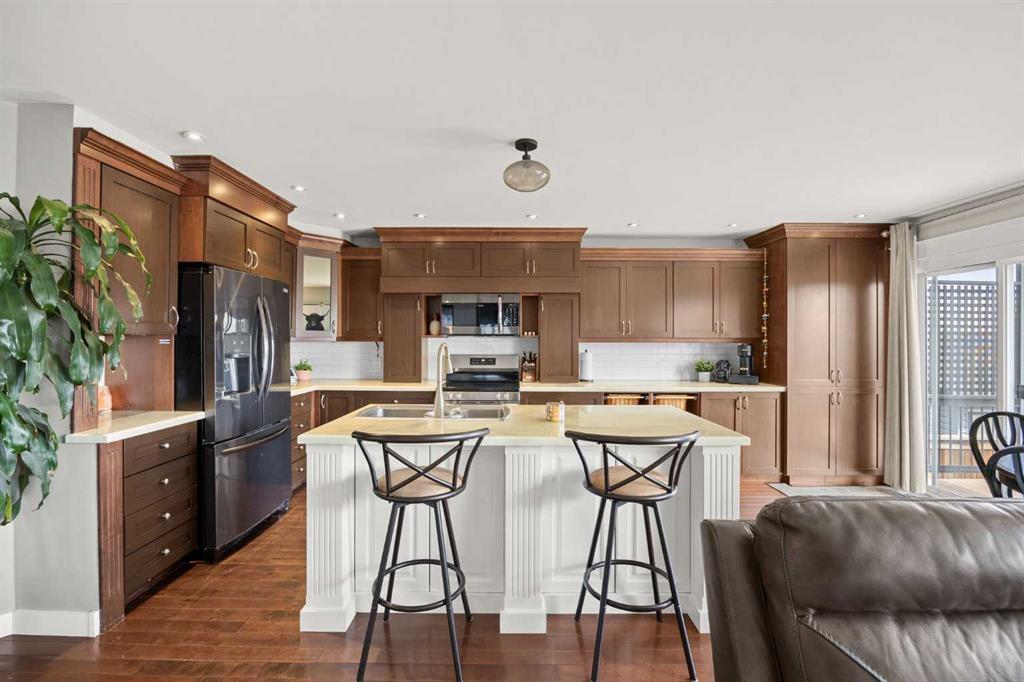 Picture for 19 Covemeadow Crescent NE