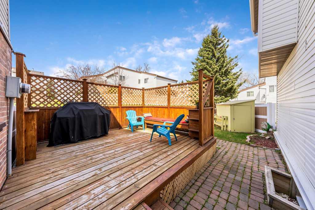Picture for 107, 5103 35 Avenue SW