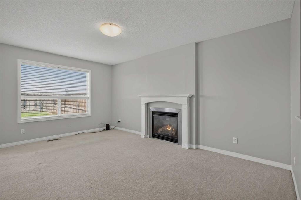 Picture for 124 Everglen Way SW