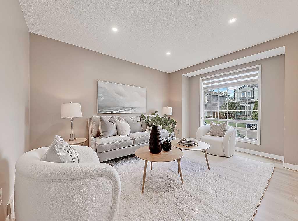 Picture for 292 Coventry Close NE