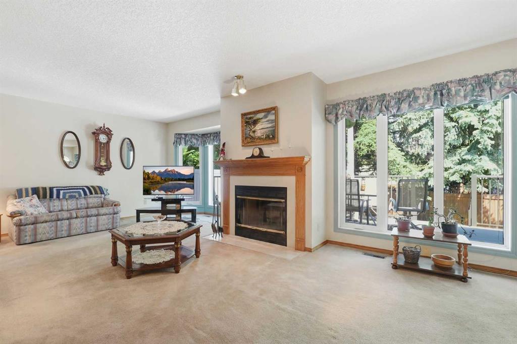 Picture for 22A Woodmeadow Close SW