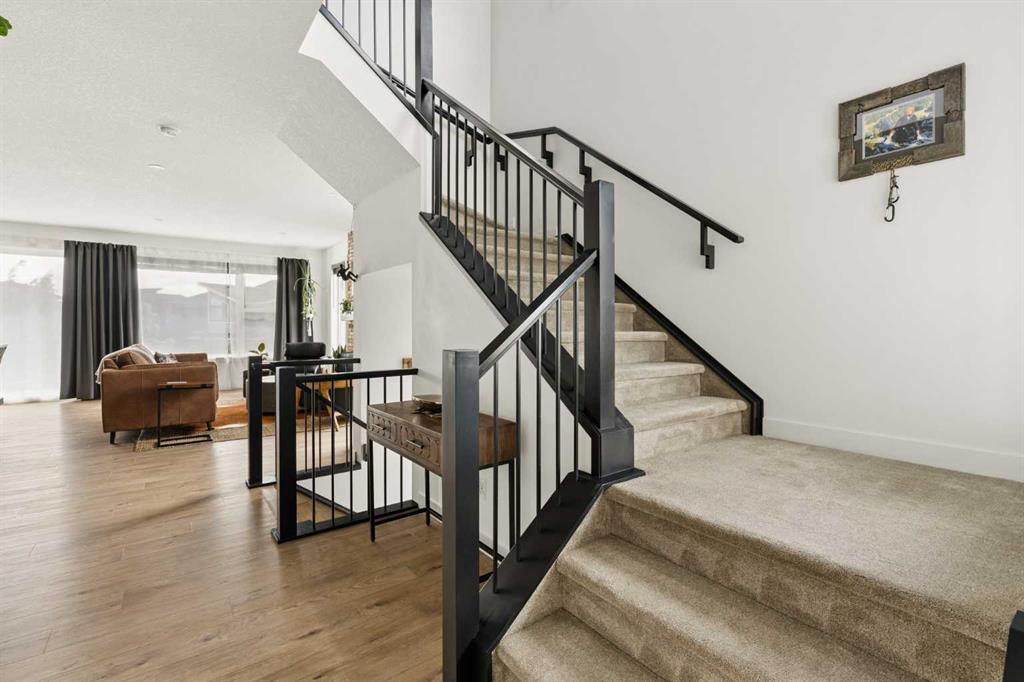 Picture for 36 Rowley Rise NW