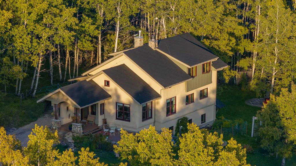 Picture for 200, 290108 Parkins Road W