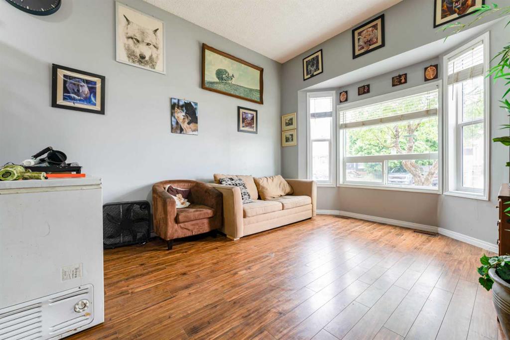 Picture for 6087 Martingrove Road NE
