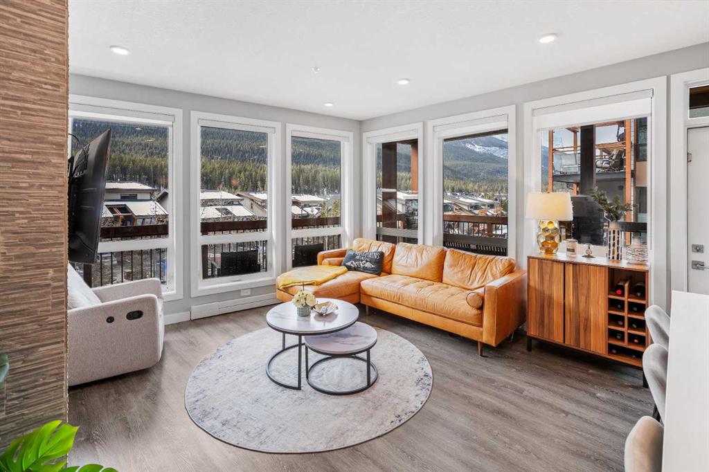 Picture for 205, 106 Stewart Creek Rise 