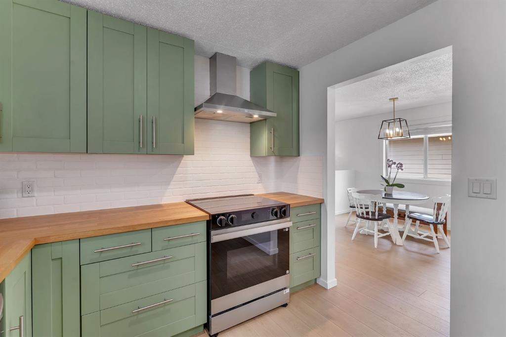 Picture for 74 Eldorado Road SE