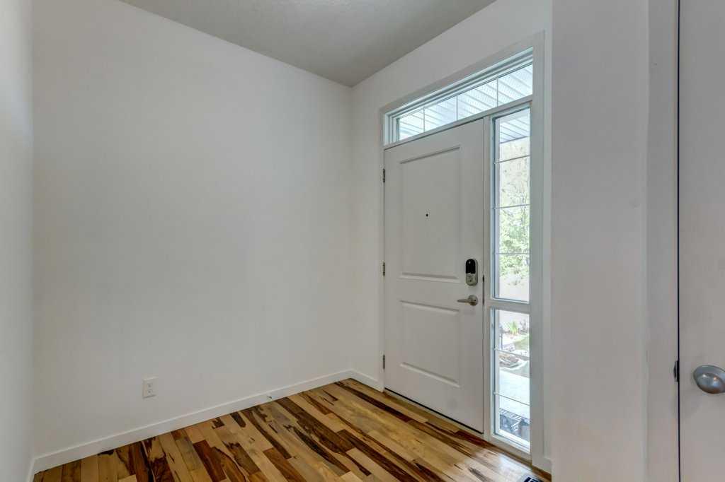 Picture for 2203 Brightoncrest Common SE