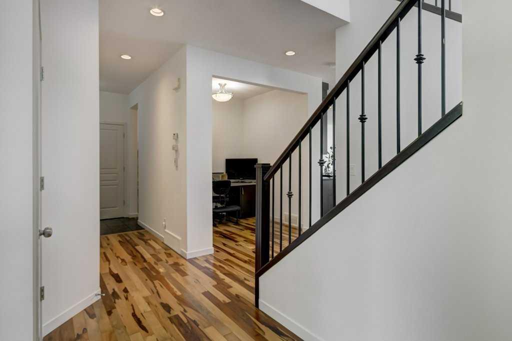 Picture for 2203 Brightoncrest Common SE