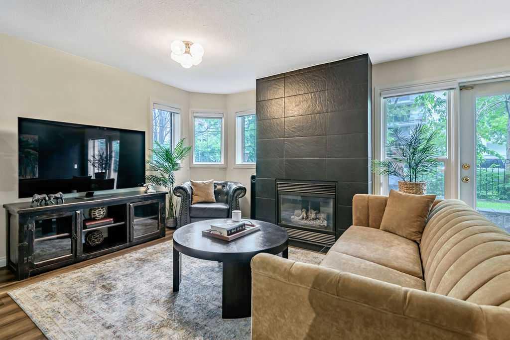 Picture for 106, 923 15 Avenue SW