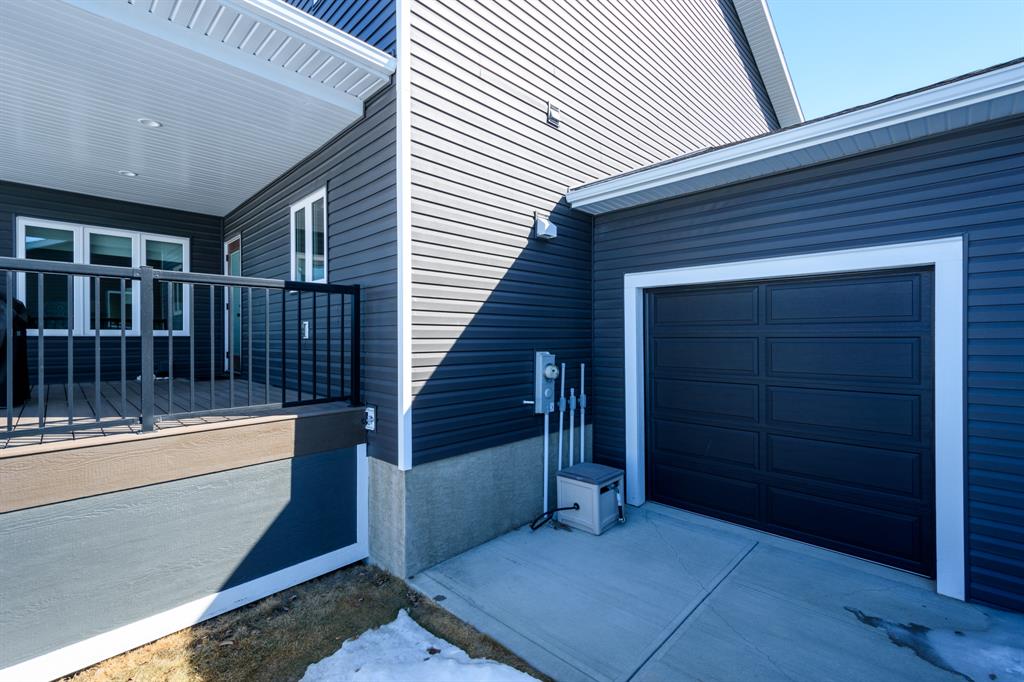      6 Keown Close , Olds, 0226   ,T4H 0E7 ;  Listing Number: MLS A2016903
