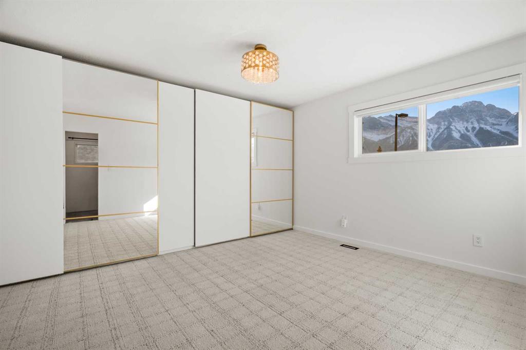 Picture for 327 Canyon Close  https://www.cirrealty.ca/reb/creb/03/A2264303_24.jpg
