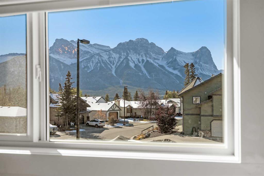 Picture for 327 Canyon Close  https://www.cirrealty.ca/reb/creb/03/A2264303_26.jpg
