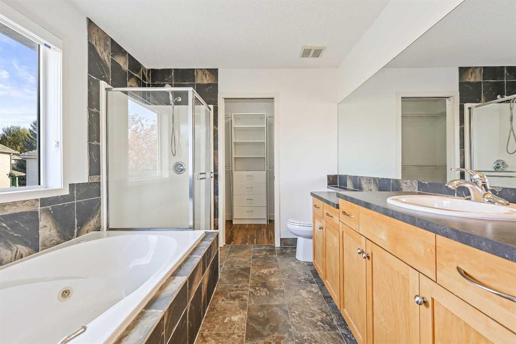 Picture for 7936 Springbank Boulevard SW https://www.cirrealty.ca/reb/creb/03/A2265903_28.jpg